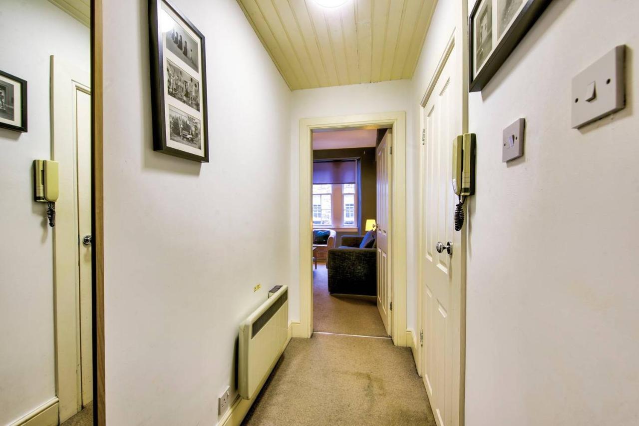 Joivy Charming Apt Close To City Centre Edinburg Exteriör bild